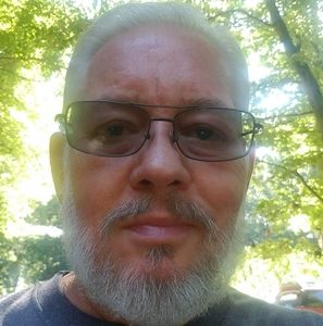 Meet your Posher, Louis